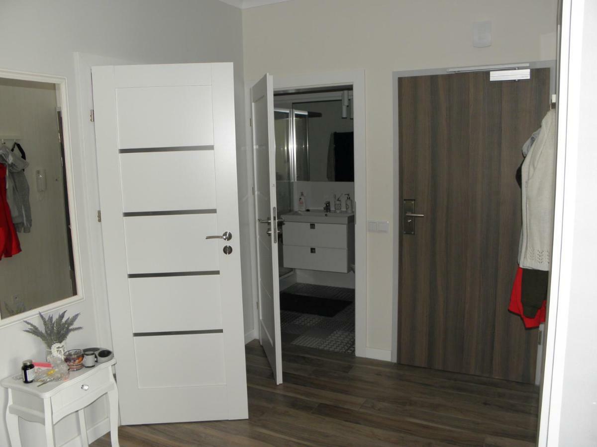 Apartament z Ogródkiem Pobierowo Exterior foto